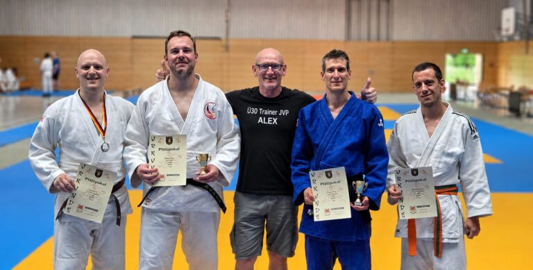 Ü30 Athleten erfolgreich beim Pfalz-Pokal in Limburgerhof