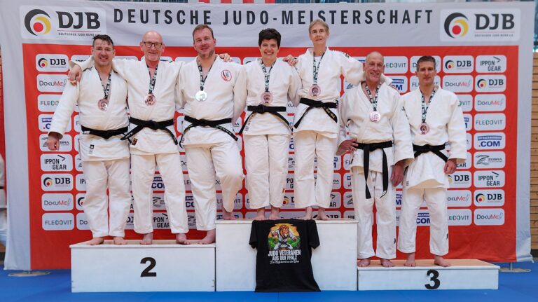 Erfolgreicher Auftritt des Judoverbands Pfalz bei den Deutschen Einzel- und Mixed-Team-Meisterschaften Ü30
